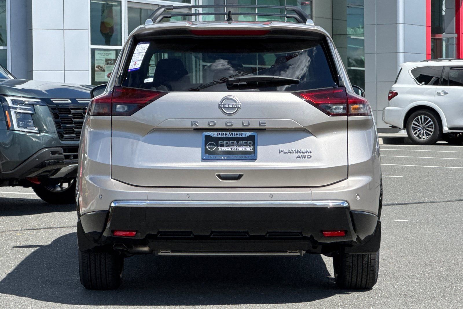 New 2026 Nissan Rogue Platinum w/ Platinum Premium Package AWD/4WD image 5