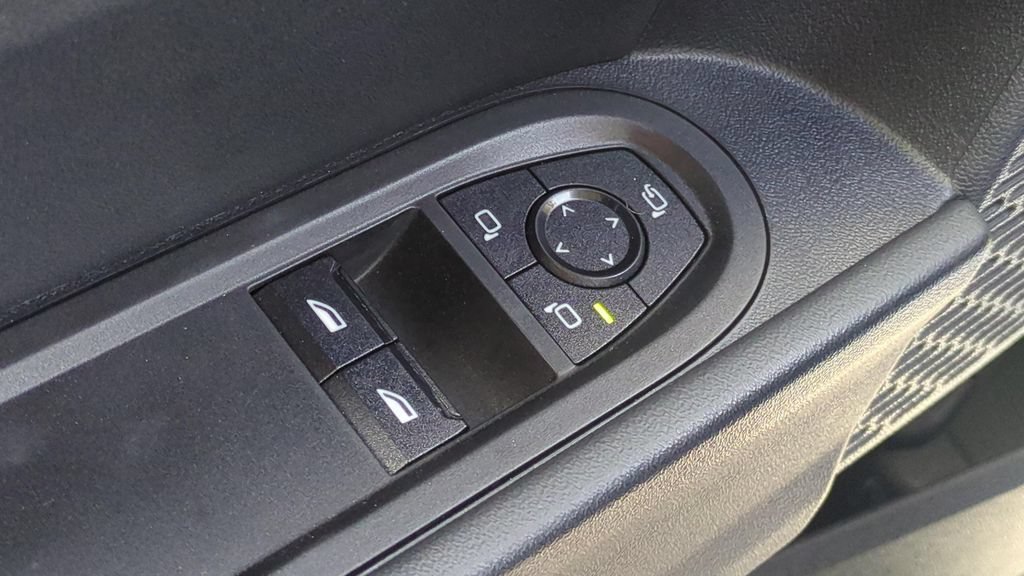 Used 2025 MINI Cooper S FWD image 18