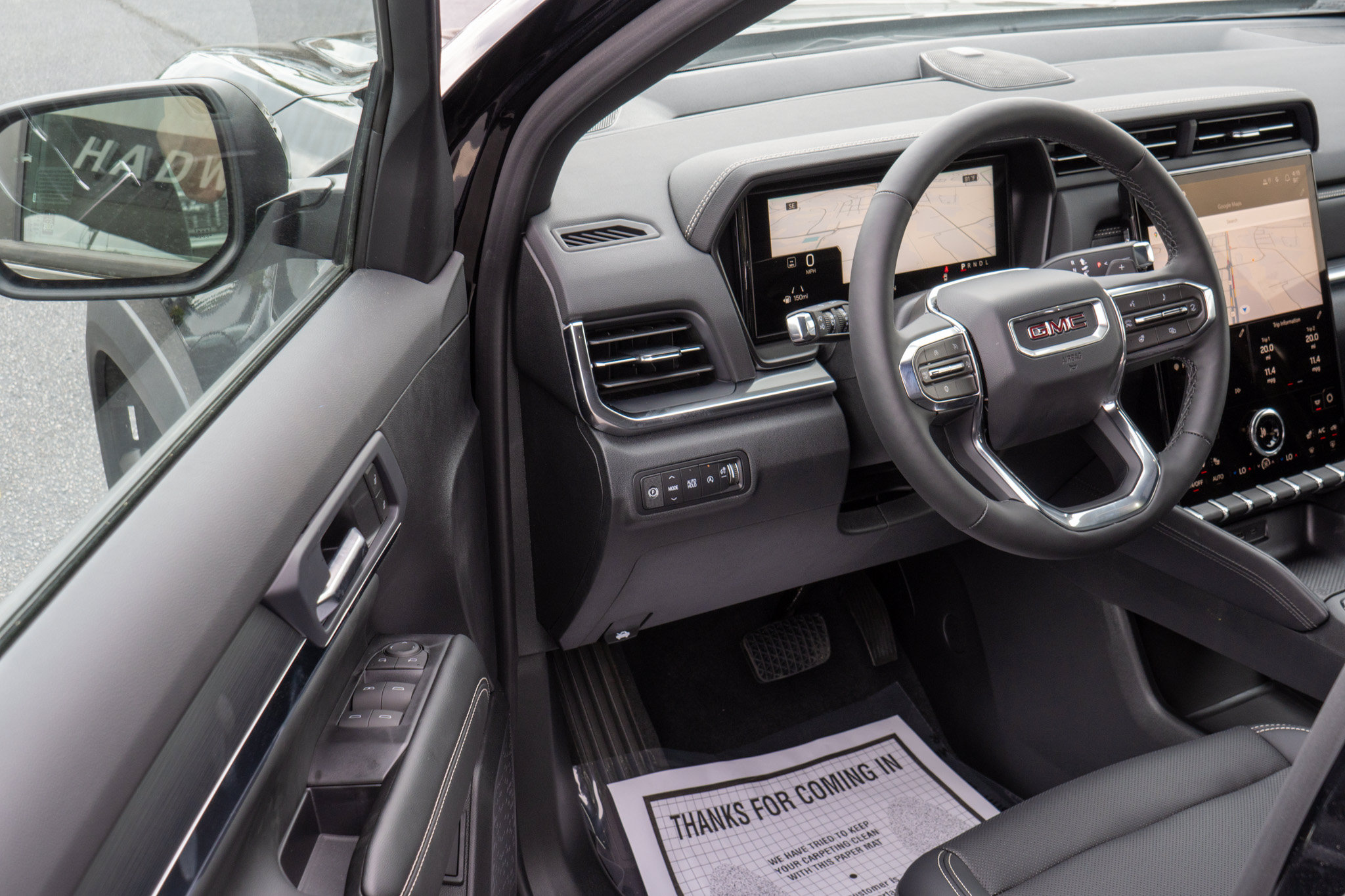 New 2027 GMC Terrain Elevation w/ Elevation Premium Package FWD image 12