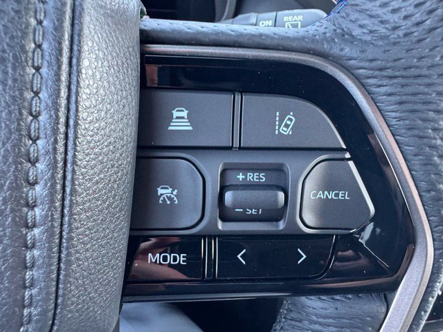 New 2026 Toyota Sequoia Platinum w/ Tow Technology Package AWD/4WD image 30