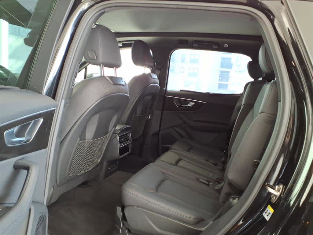 Certified 2023 Audi Q7 3.0T Premium Plus w/ Premium Plus Package AWD/4WD image 17