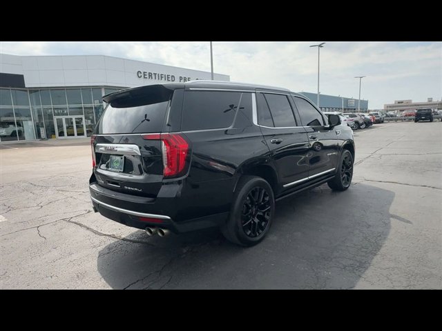 Certified 2022 GMC Yukon Denali w/ Denali Premium Package image 8