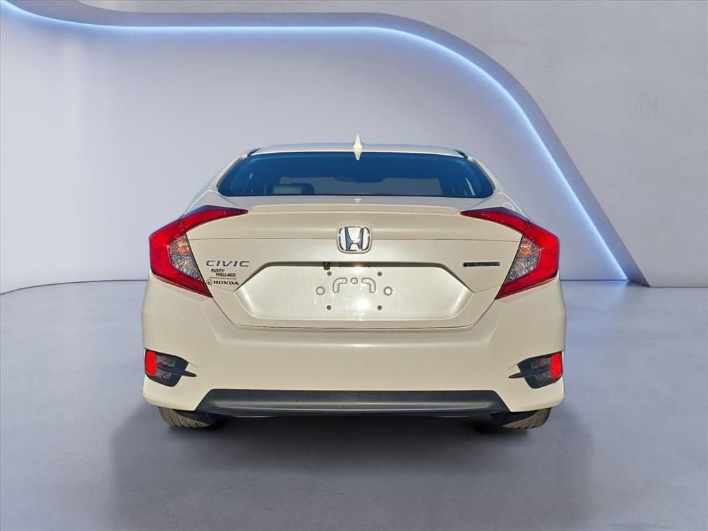 Used 2017 Honda Civic Touring image 4