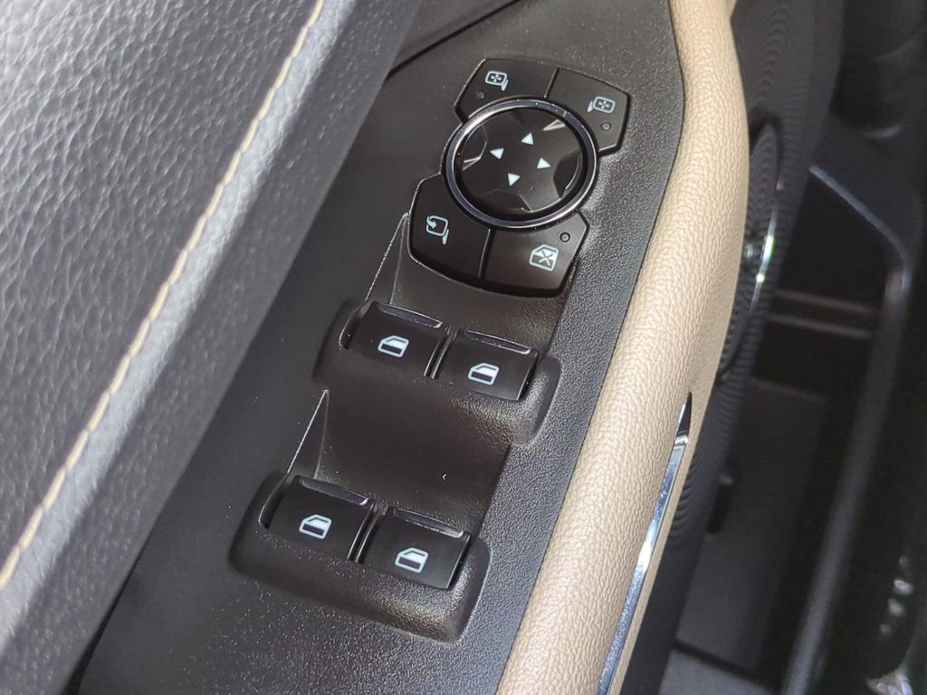 Used 2024 Ford Expedition Max Limited image 22