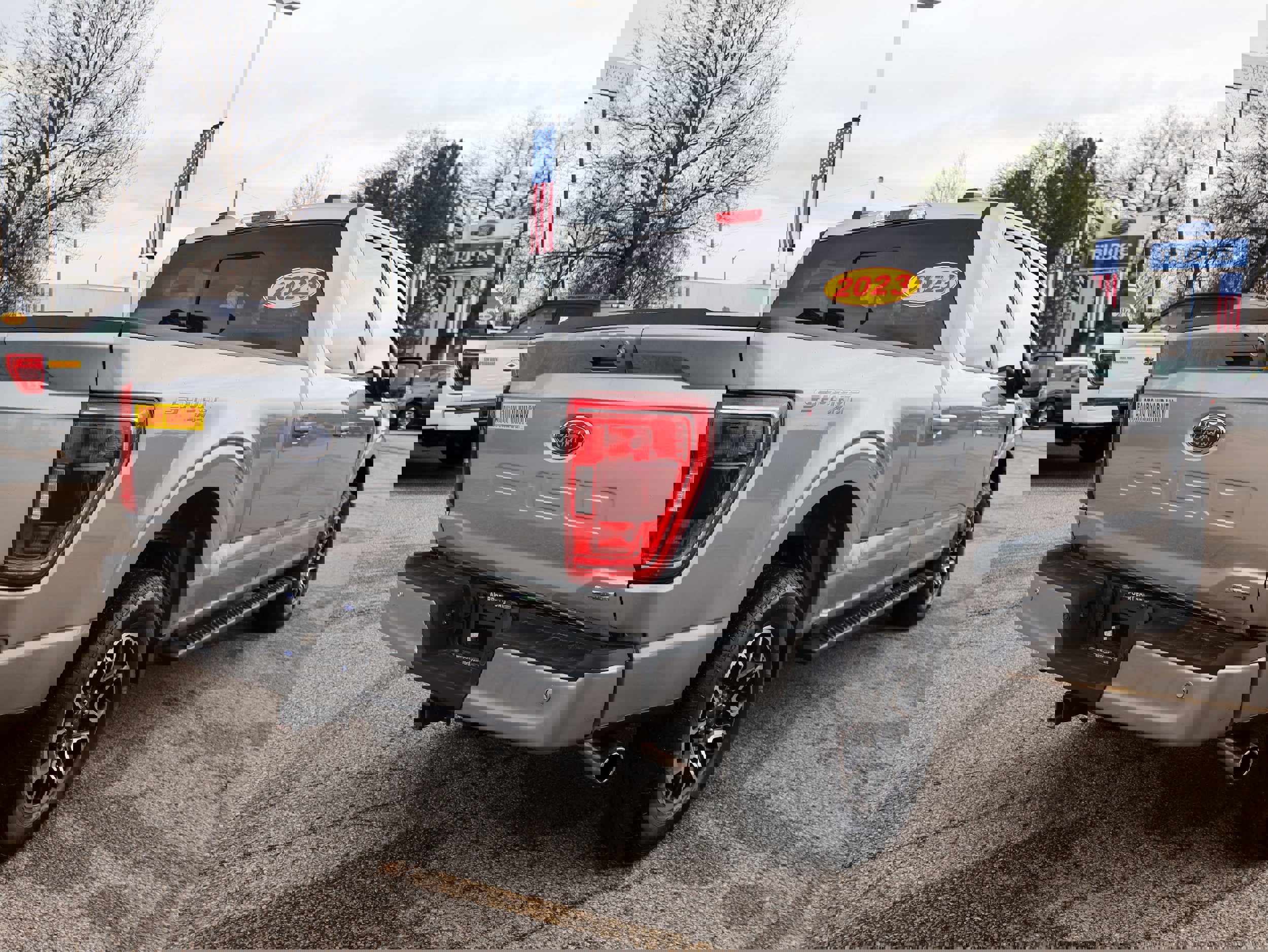 Used 2023 Ford F150 XLT w/ Equipment Group 302A High image 5