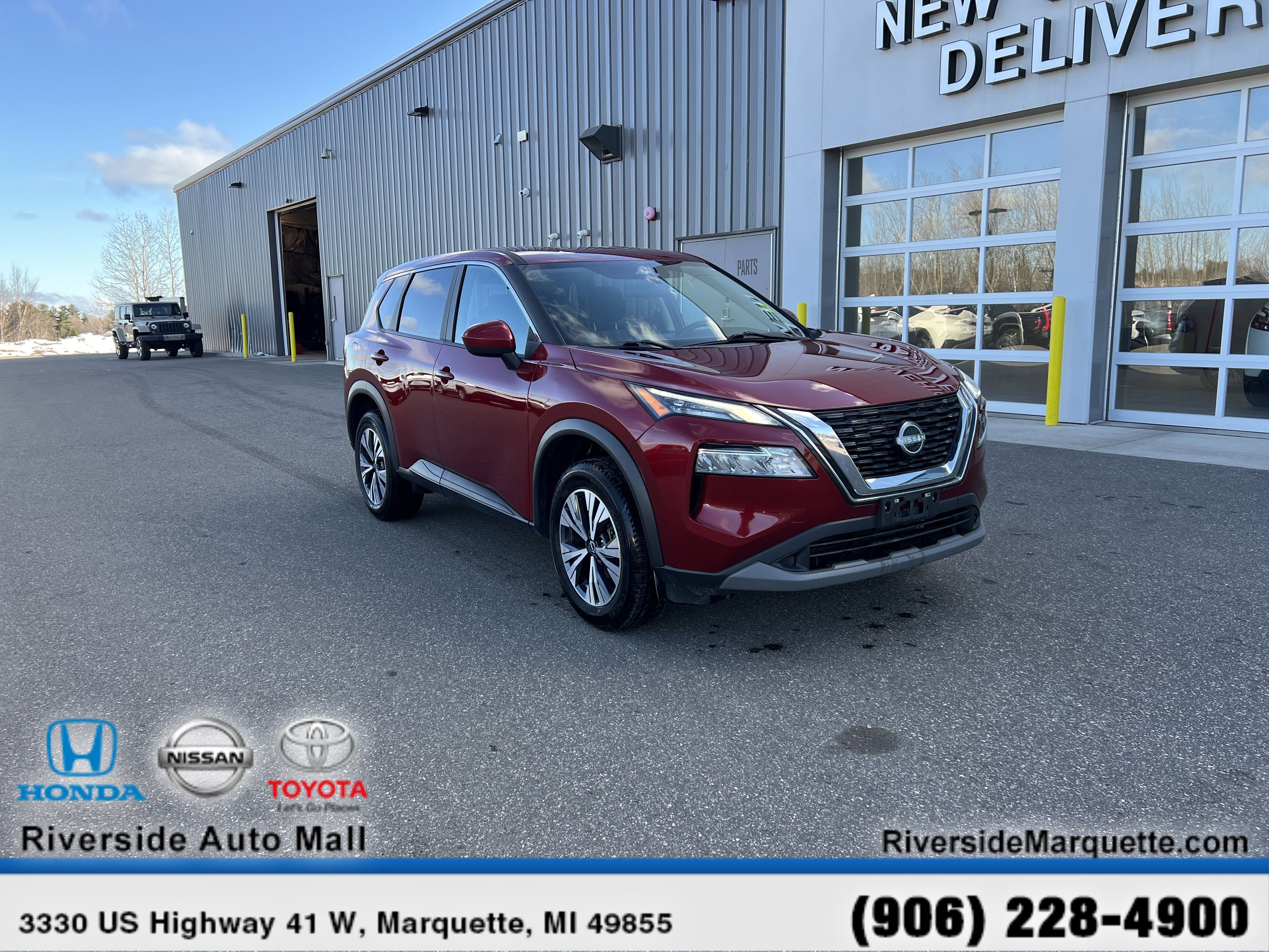 Used 2023 Nissan Rogue SV