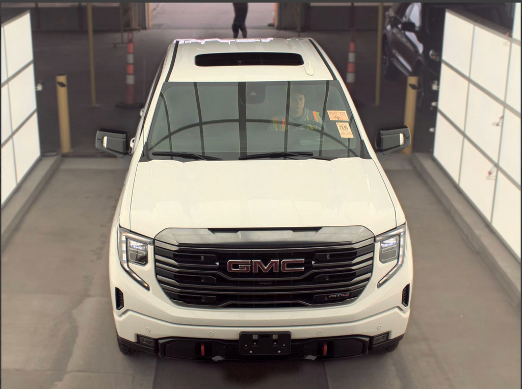 Used 2024 GMC Sierra 1500 AT4 w/ Technology Package AWD/4WD image 7