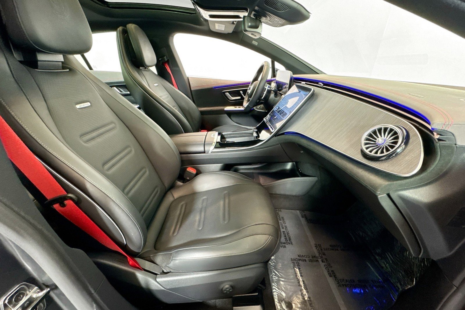 Certified 2023 Mercedes-Benz EQE AMG 4MATIC Sedan image 27