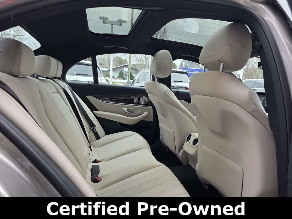 Certified 2022 Mercedes-Benz E 450 4MATIC Sedan image 36