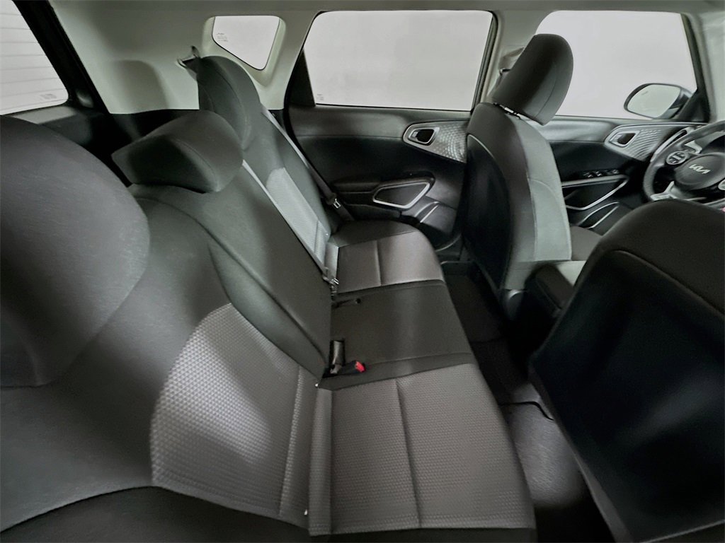 Used 2024 Kia Soul LX w/ Option Group 015 image 24