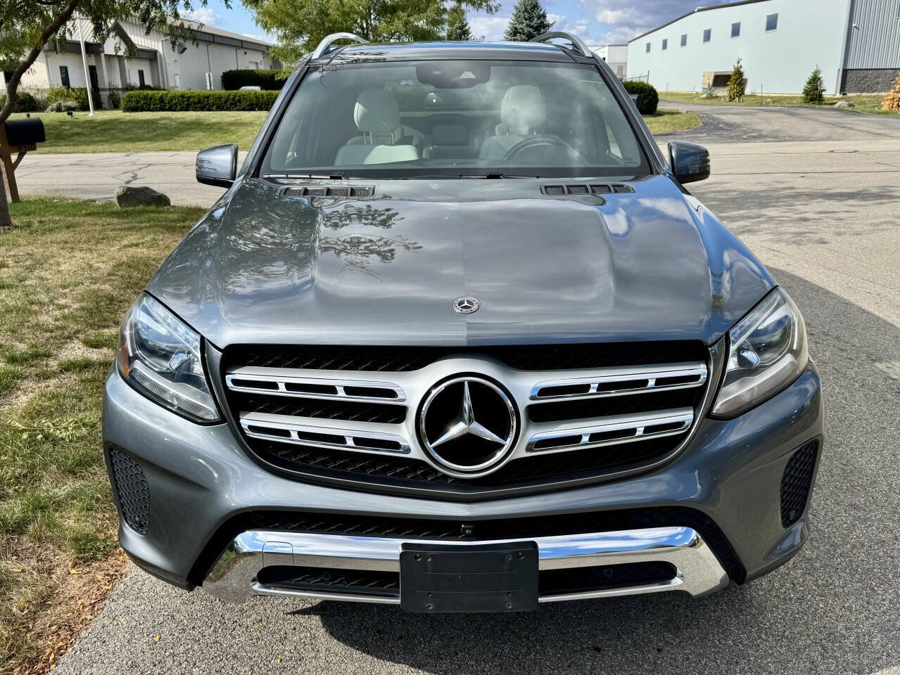 Used 2018 Mercedes-Benz GLS 450 4MATIC image 3