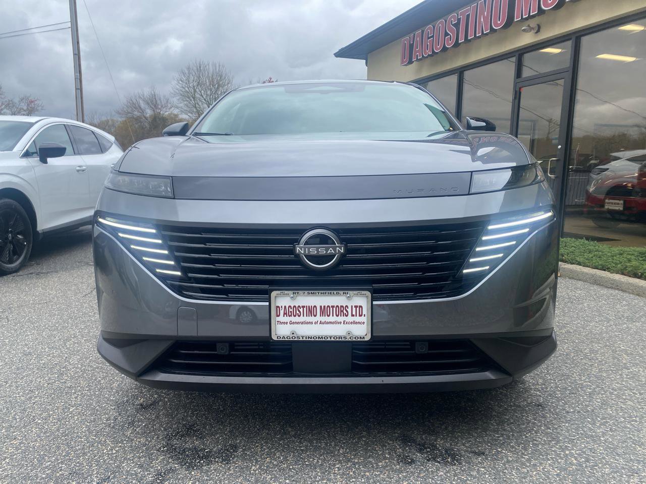 Used 2025 Nissan Murano SV AWD/4WD image 5