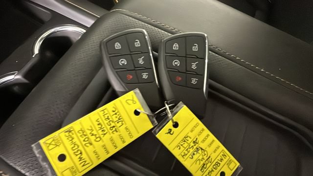 Used 2022 GMC Yukon XL AT4 AWD/4WD image 20