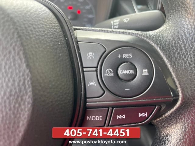 Used 2025 Toyota Corolla LE FWD image 8