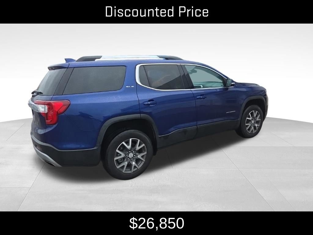 Certified 2023 GMC Acadia SLE w/ Driver Convenience Package FWD image 3