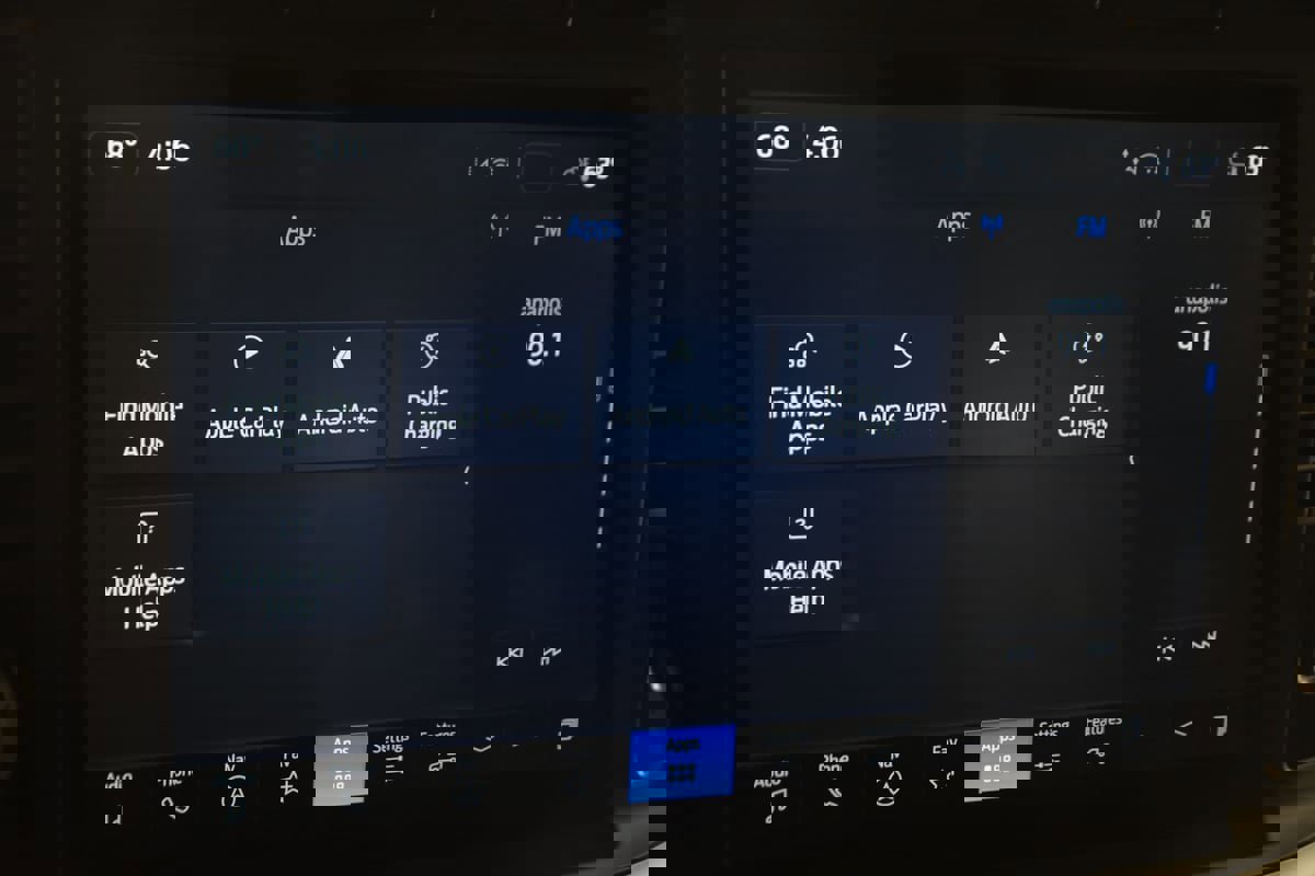 Used 2022 Ford F150 Lightning XLT w/ Tow Technology Package image 28