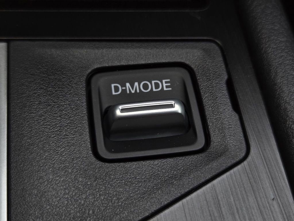 New 2026 Nissan Kicks S image 23