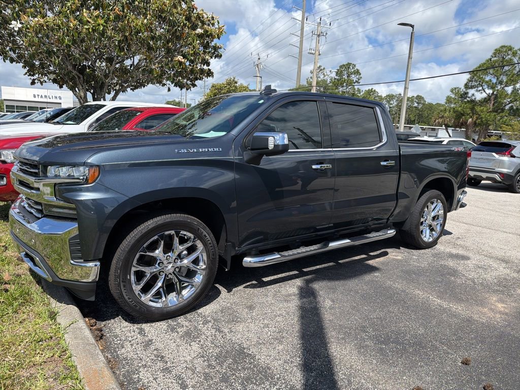 Used 2020 Chevrolet Silverado 1500 LTZ w/ LTZ Premium Package AWD/4WD image 1