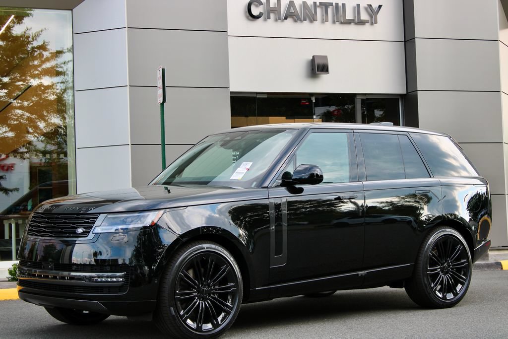 New 2026 Land Rover Range Rover SE