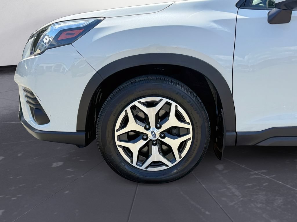 Certified 2024 Subaru Forester Premium AWD/4WD image 14
