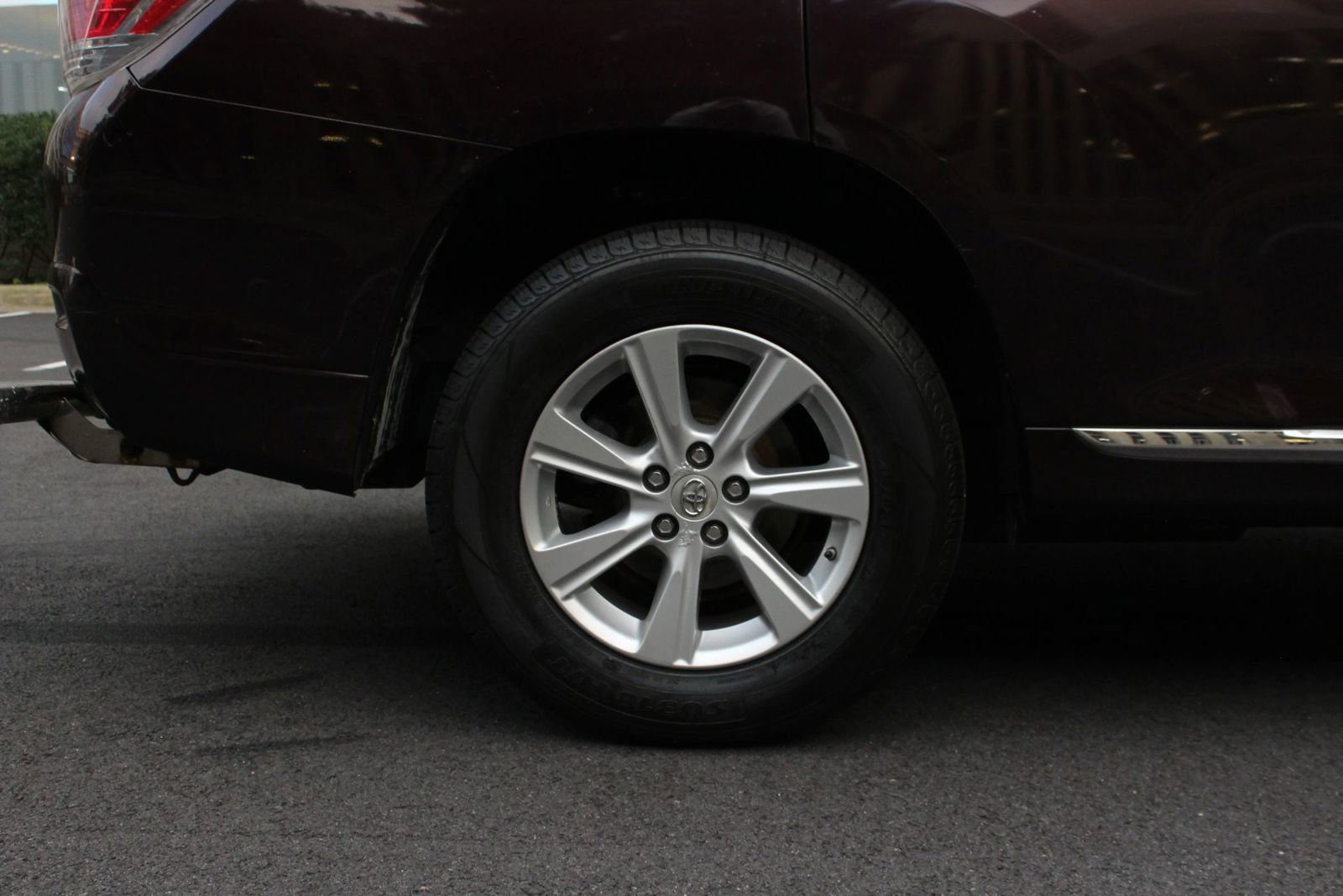 Used 2013 Toyota Highlander Hybrid AWD/4WD image 5