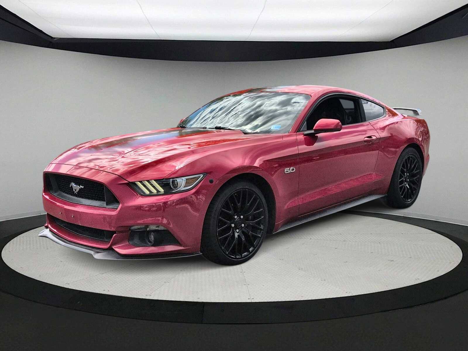 Used 2016 Ford Mustang GT w/ GT Performance Package image 4
