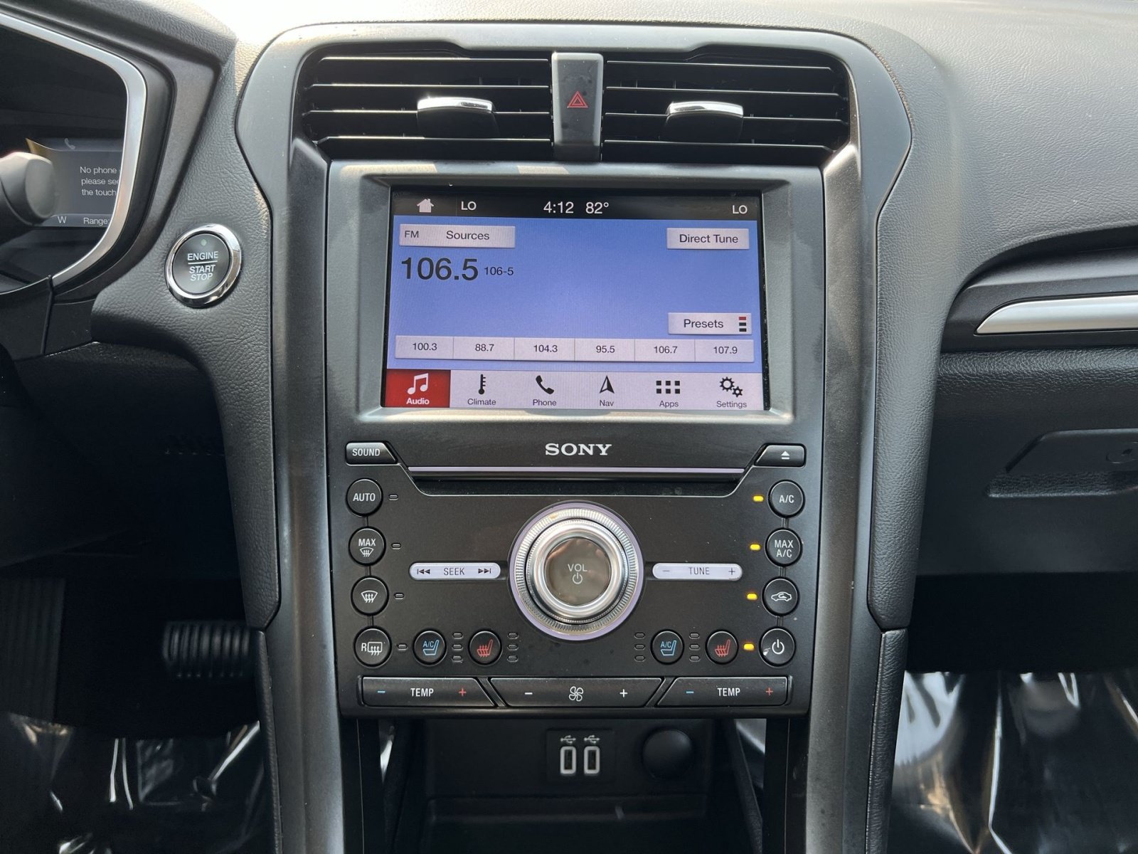 Used 2019 Ford Fusion Energi Titanium FWD image 18