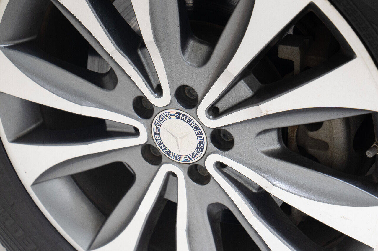 Used 2015 Mercedes-Benz GL 320 BlueTEC 4MATIC image 16