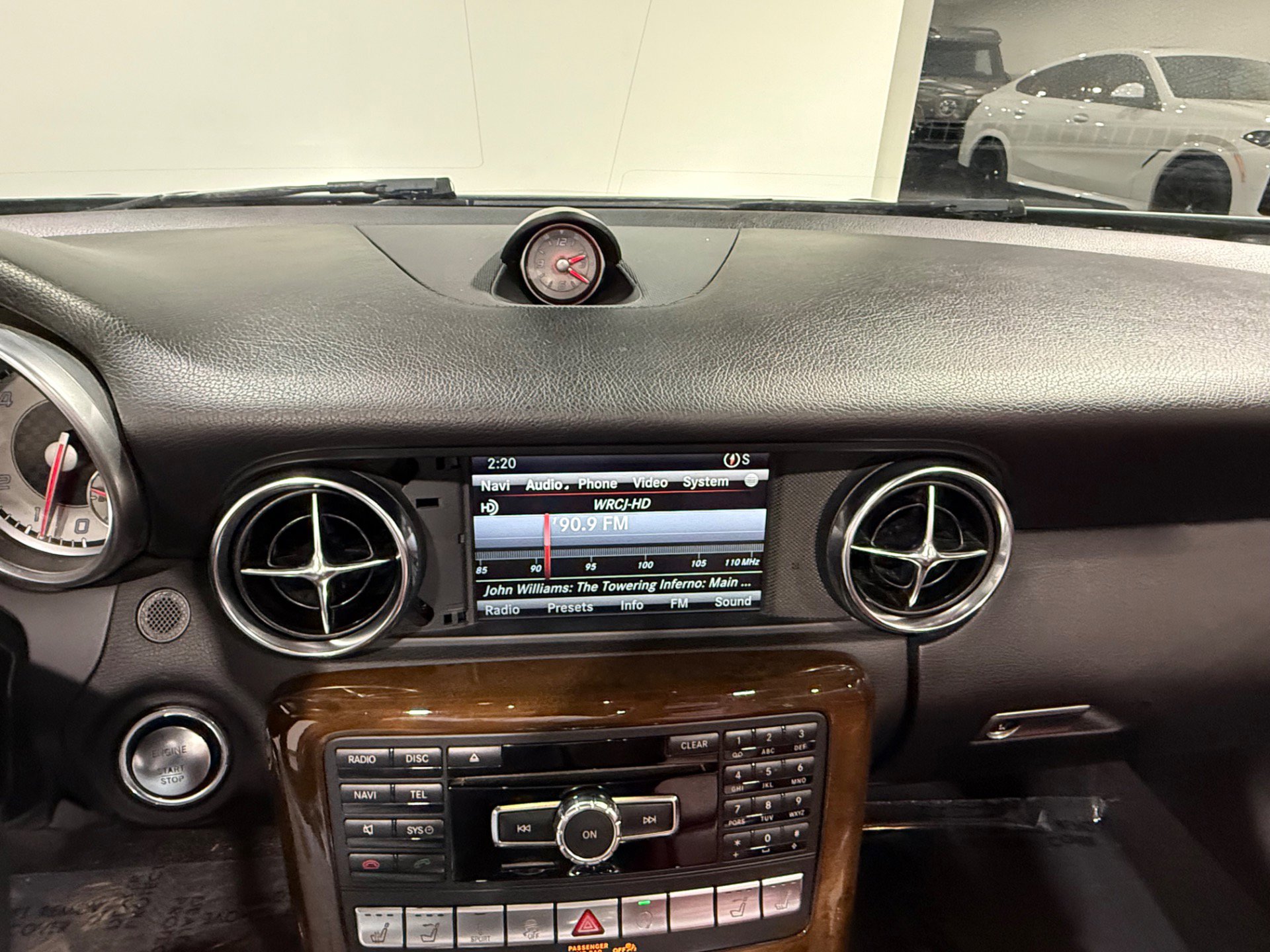 Used 2015 Mercedes-Benz SLK 350 image 33