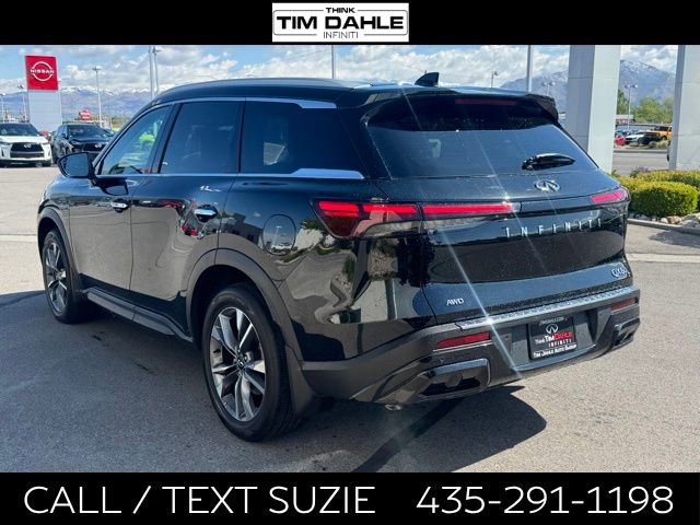 Used 2025 INFINITI QX60 Luxe w/ Lighting Package (N94) AWD/4WD image 6