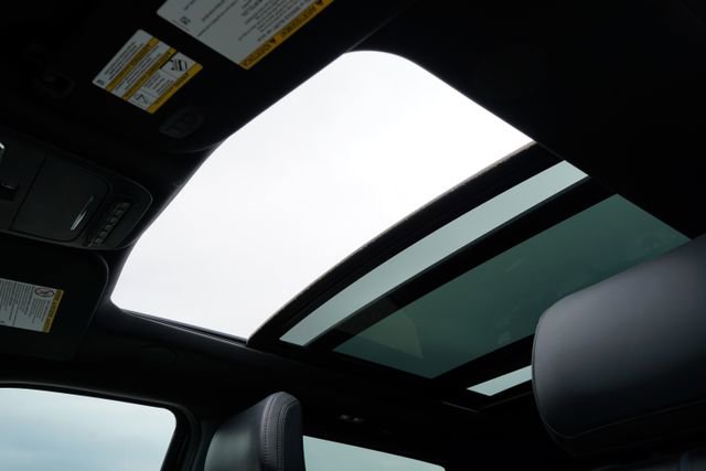 Used 2025 Ford F250 Platinum AWD/4WD image 46