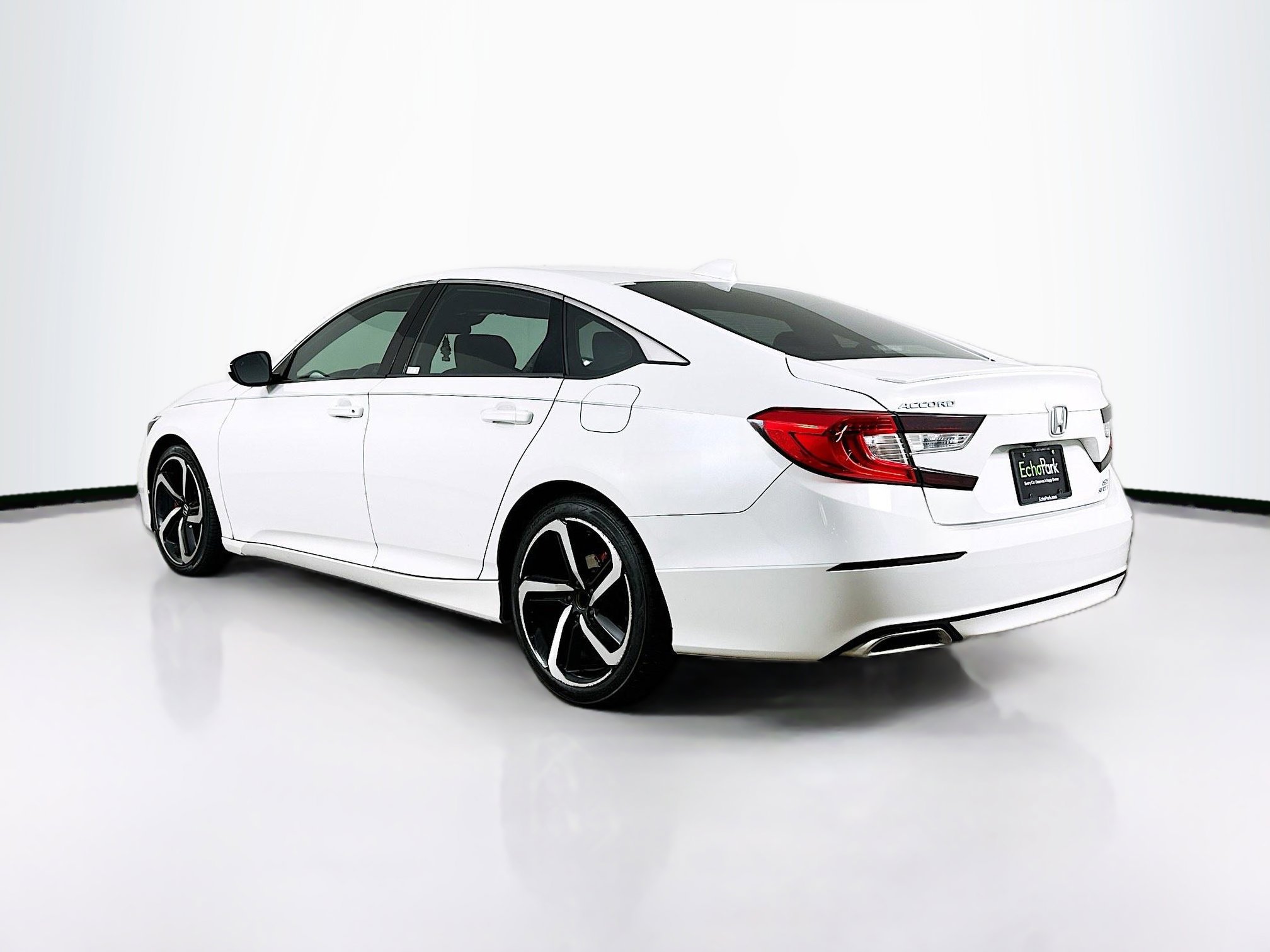 Used 2020 Honda Accord Sport image 5