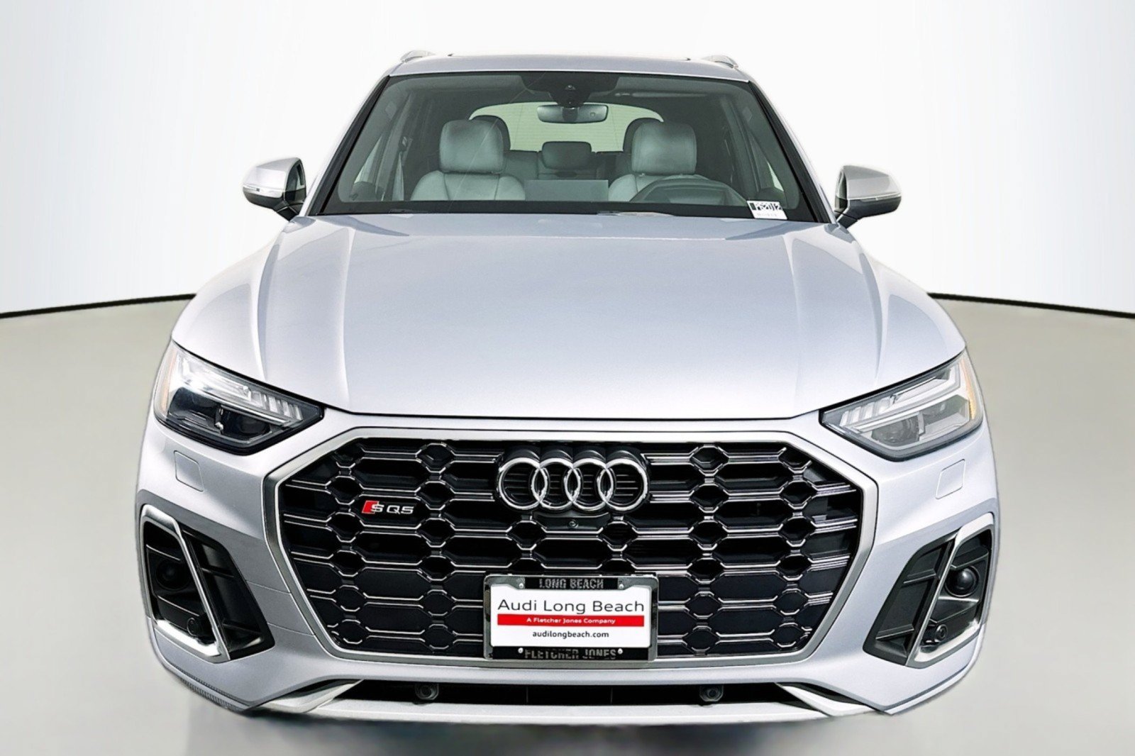 Used 2023 Audi SQ5 Prestige w/ Prestige Package AWD/4WD image 2