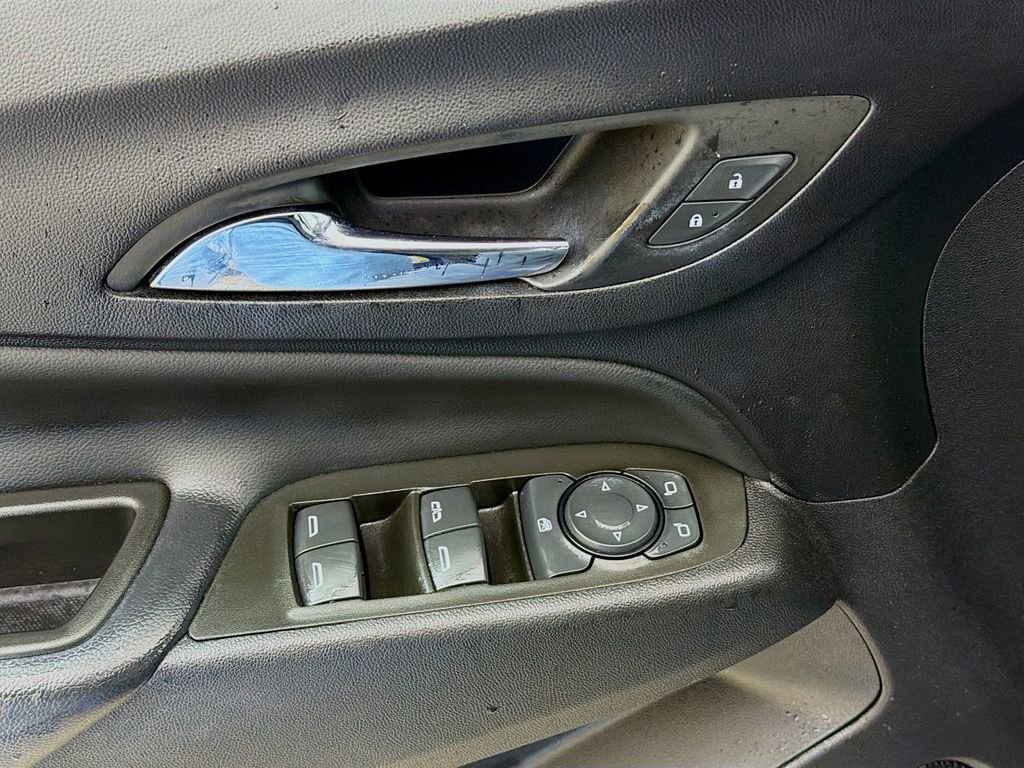 Used 2022 Chevrolet Equinox LT image 26