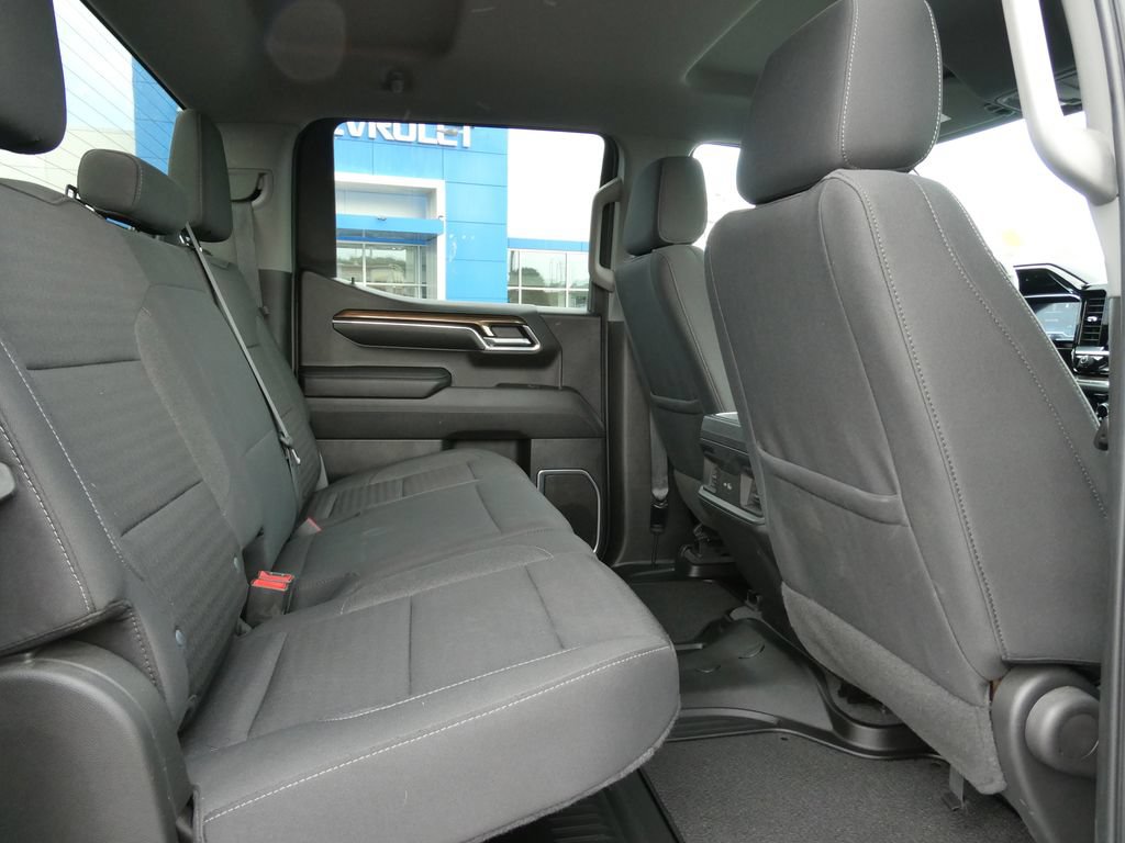 Certified 2023 Chevrolet Silverado 1500 RST w/ Z71 Off-Road Package AWD/4WD image 15