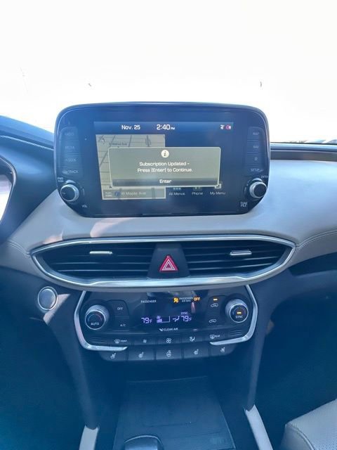 Used 2020 Hyundai Santa Fe Limited image 13