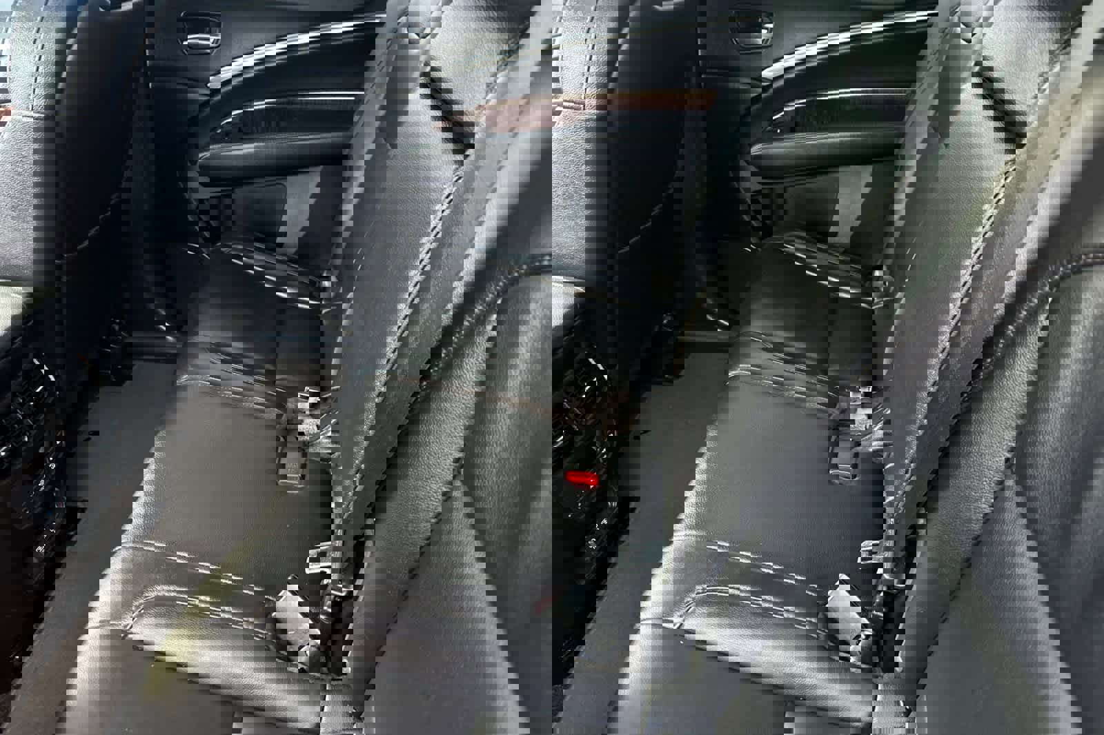 Used 2018 Acura MDX FWD image 5