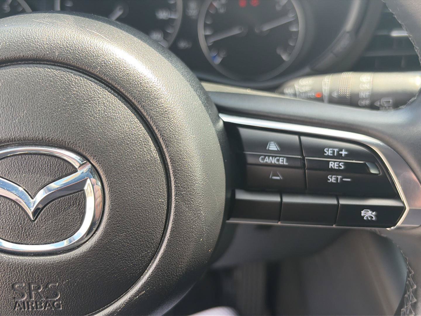 Used 2024 MAZDA MAZDA3 s FWD image 19