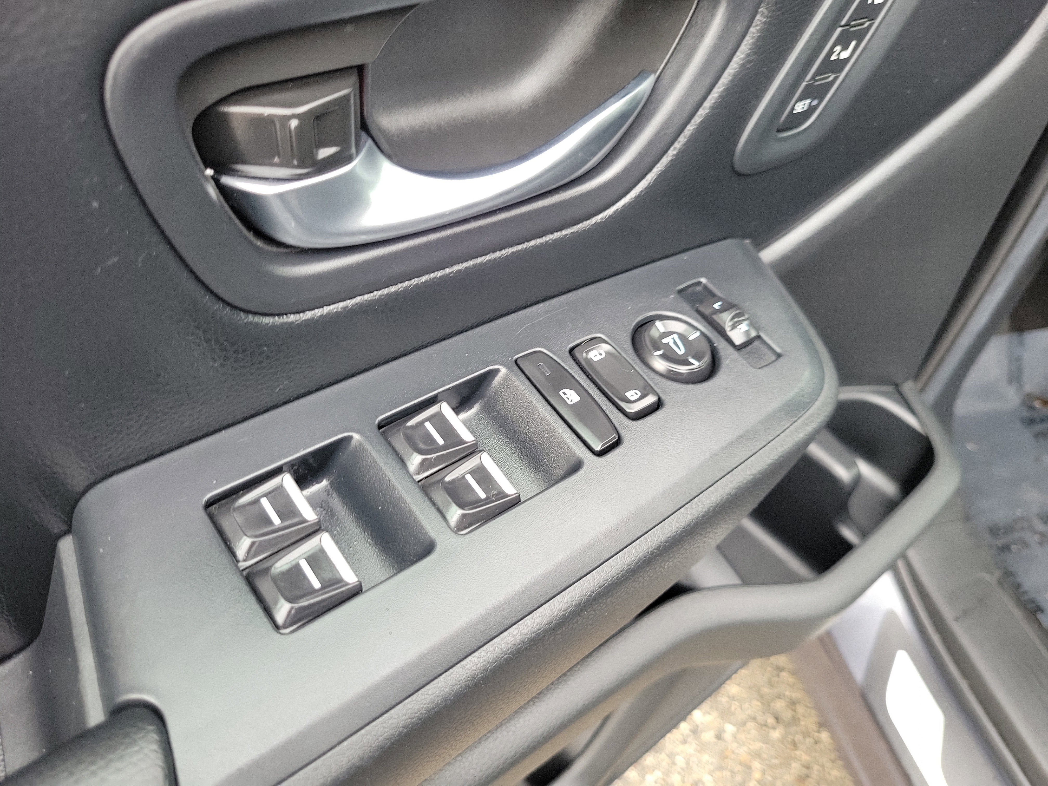 Used 2024 Honda Pilot Touring image 23