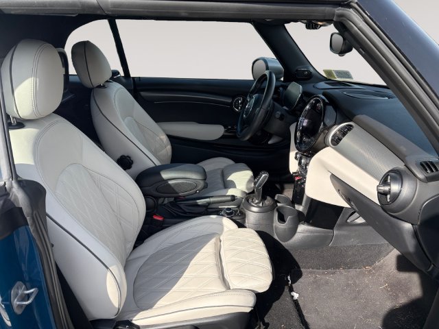 Used 2024 MINI Cooper S FWD image 15