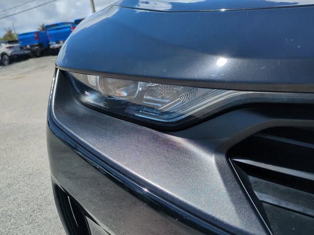 Used 2019 Chevrolet Camaro LT w/ RS Package RWD image 10
