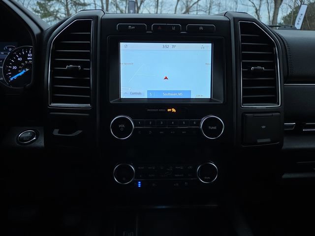 Used 2020 Ford Expedition Max Limited image 23