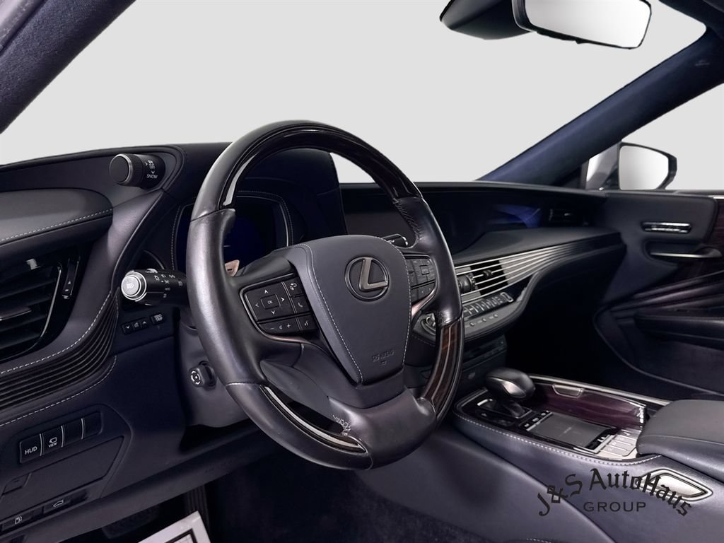 Used 2019 Lexus LS 500h w/ Interior Upgrade Package RWD image 9