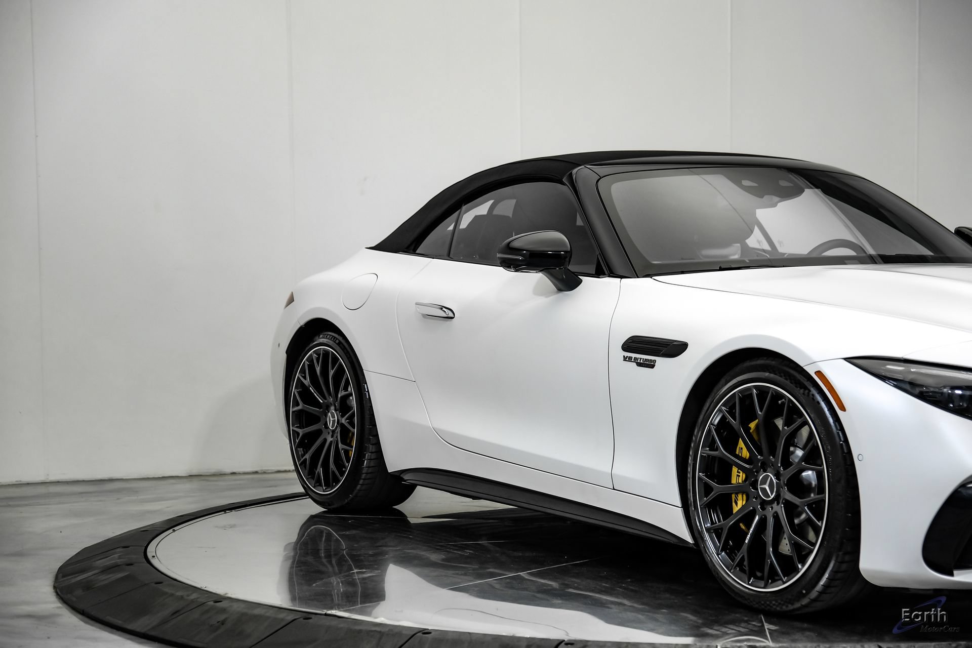 Used 2022 Mercedes-Benz SL 63 AMG 4MATIC image 26