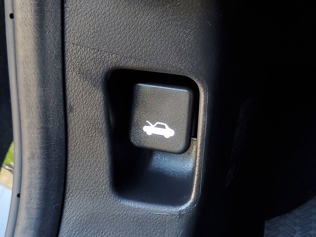 Used 2019 Honda Civic LX image 17