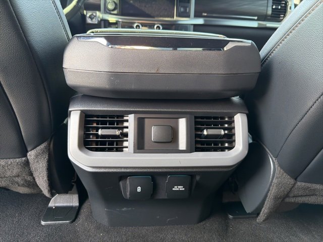Used 2024 Ford F150 Lariat w/ FX4 Off-Road Package image 28