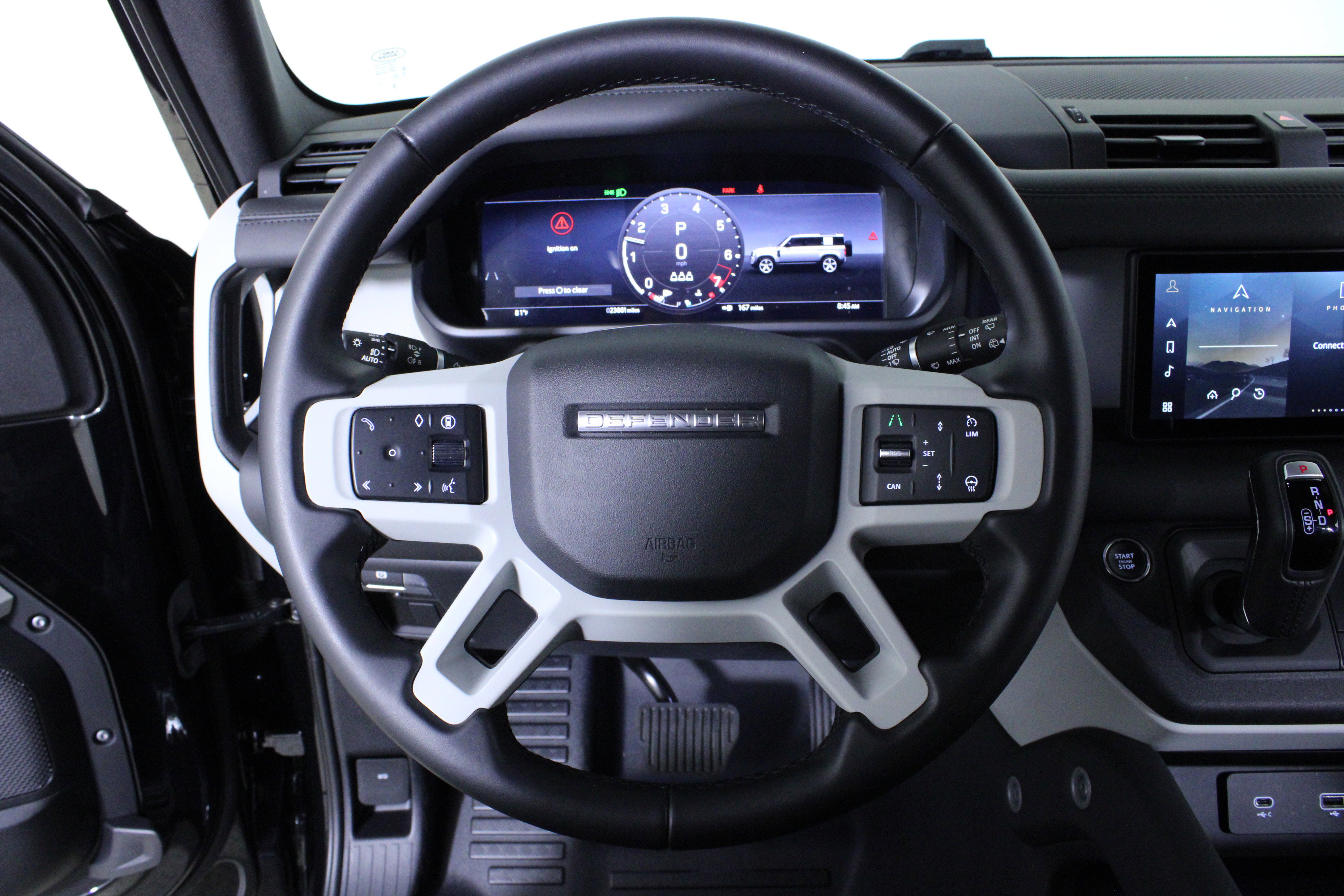 Used 2024 Land Rover Defender 110 S image 21