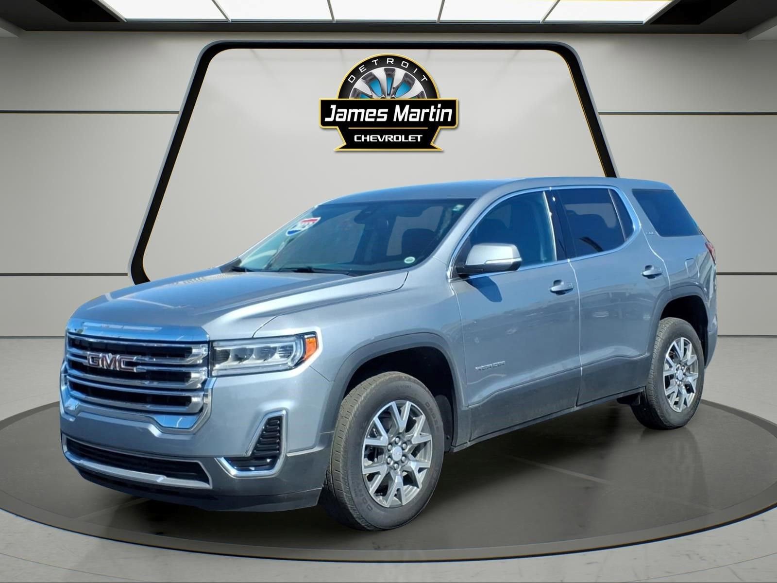 Certified 2023 GMC Acadia SLE w/ LPO, Floor Liner Package