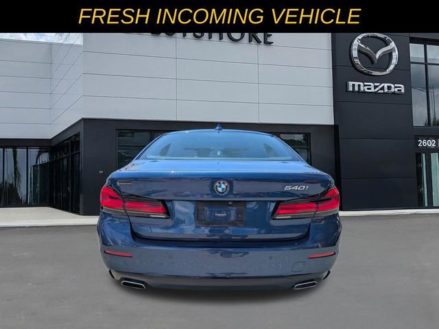 Used 2021 BMW 540i w/ Convenience Package RWD image 4