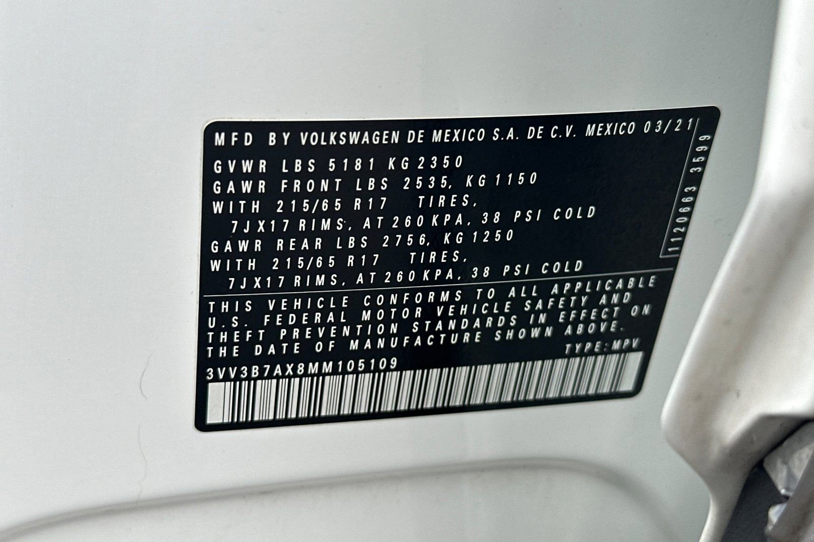 Used 2021 Volkswagen Tiguan SE w/ Panoramic Sunroof Package image 30